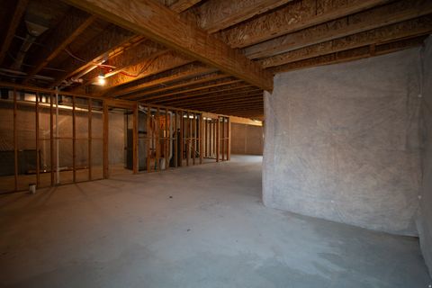 Tiny photo for 1372 S HOMESTEAD LN, Syracuse, UT 84075 (MLS # 2156837)
