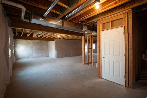 Tiny photo for 1372 S HOMESTEAD LN, Syracuse, UT 84075 (MLS # 2156837)