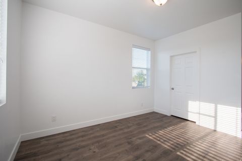 Tiny photo for 1372 S HOMESTEAD LN, Syracuse, UT 84075 (MLS # 2156837)