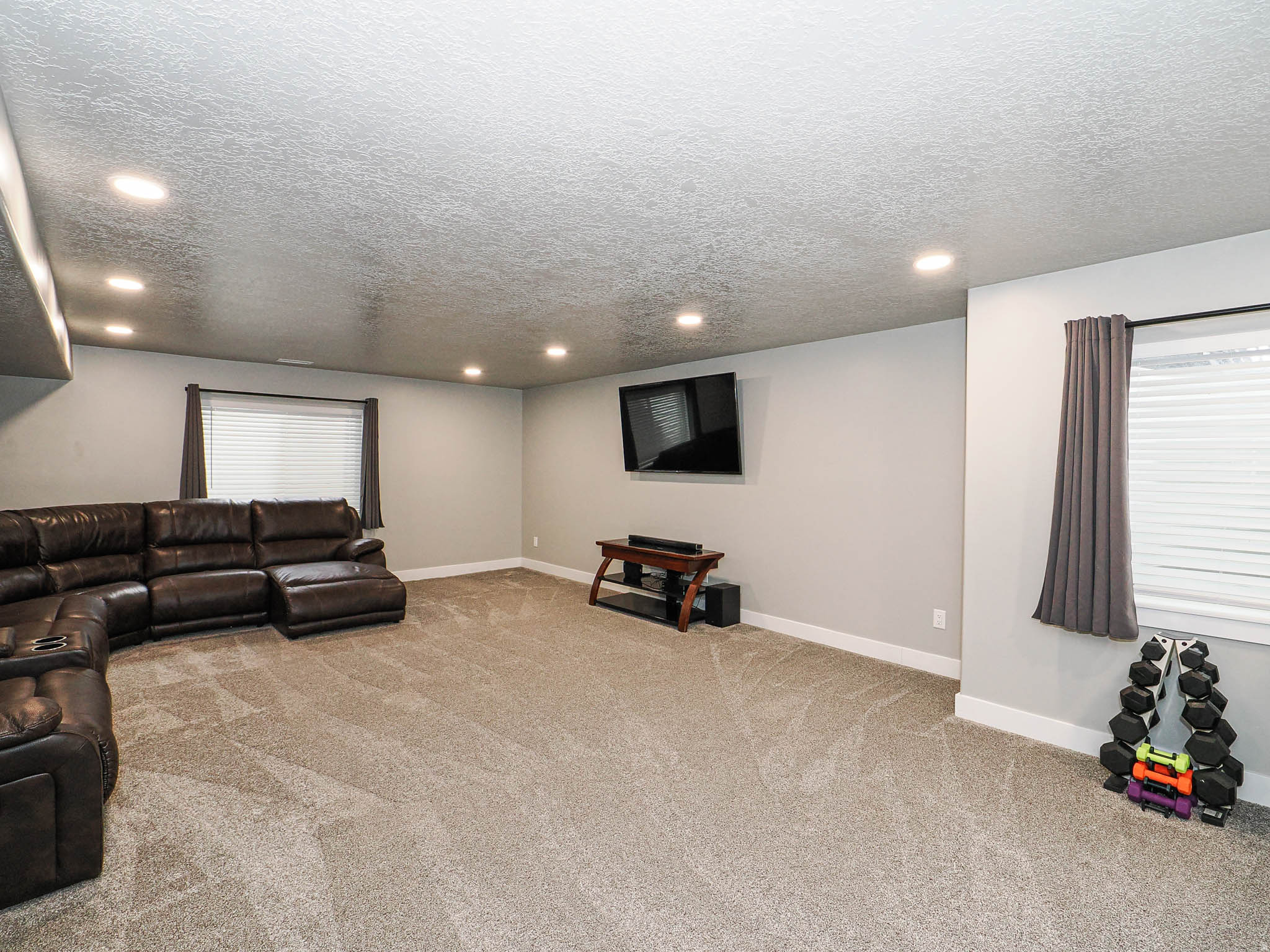 BRANDON PARK - Residential