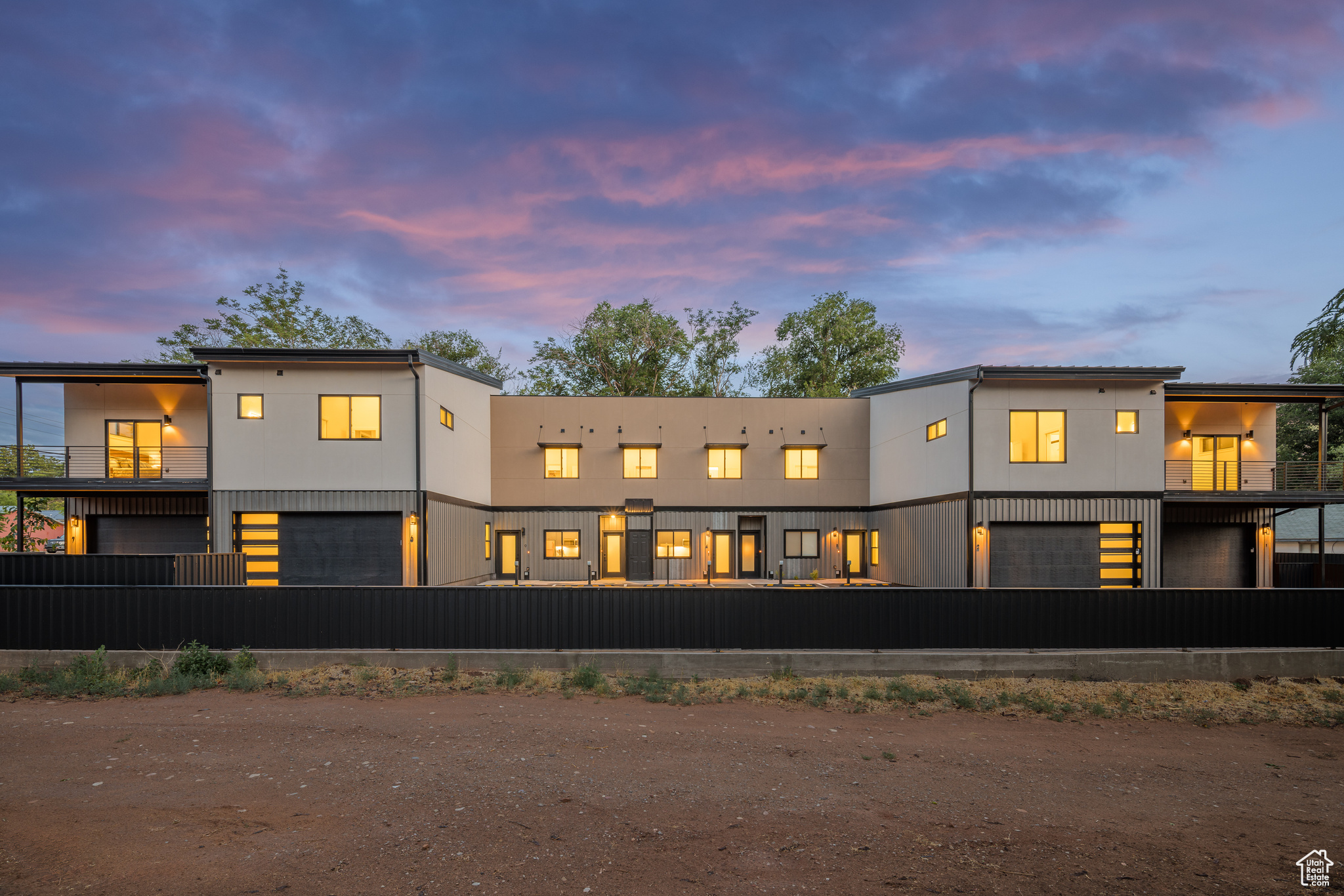 COTTONWOOD CONDOS - Residential