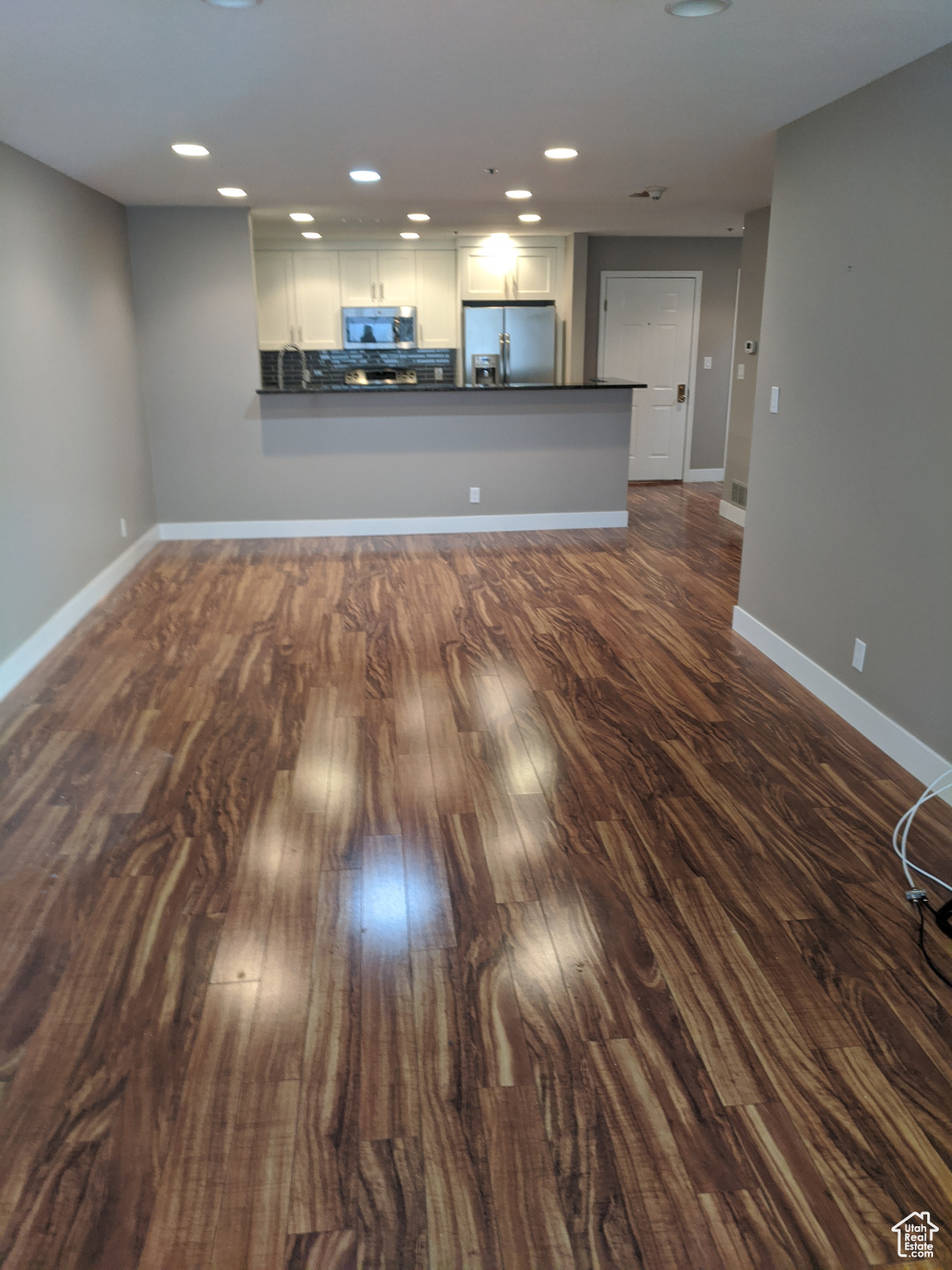 AMERICAN TOWERS - Residential Lease