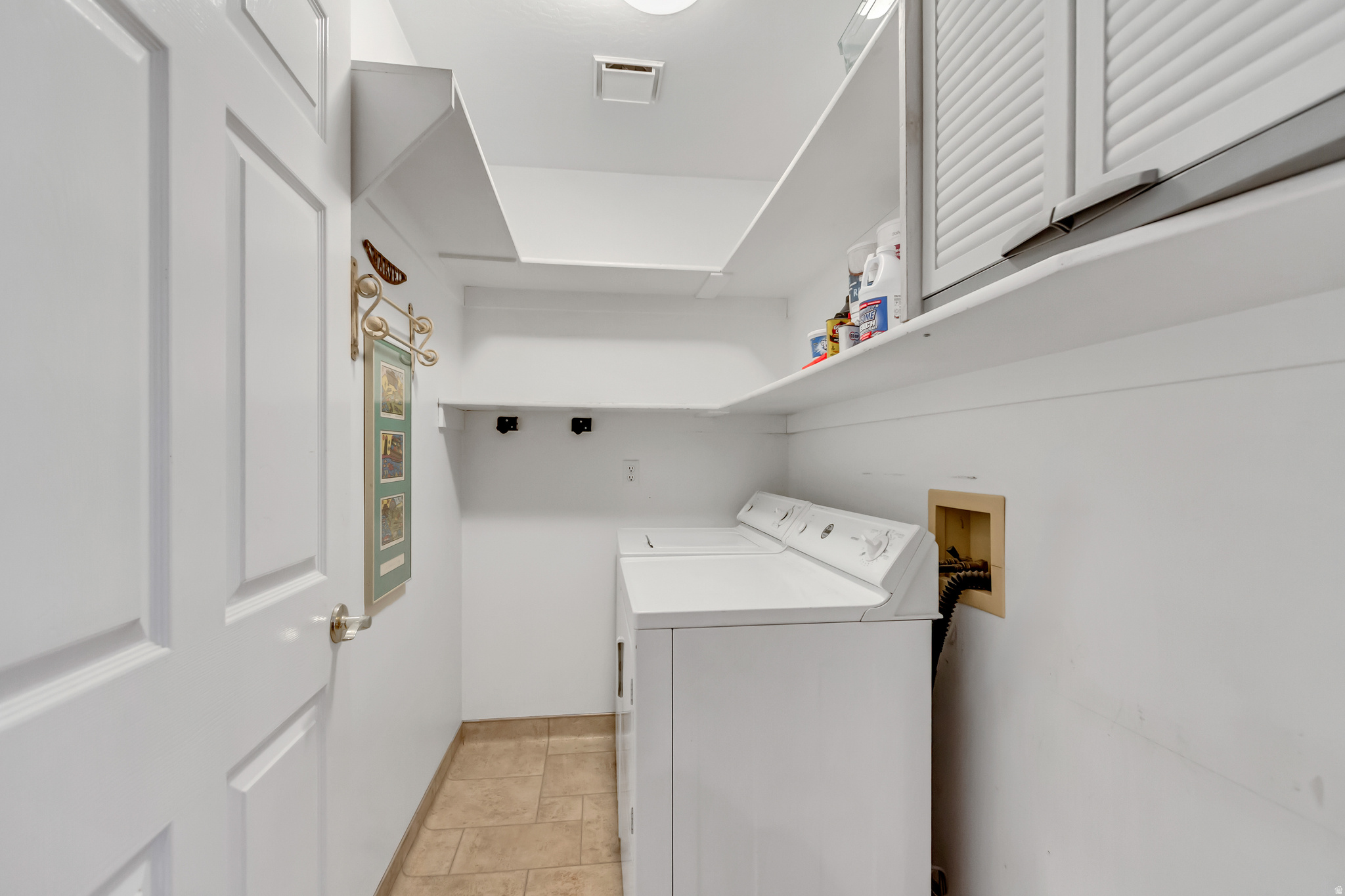 SWISS OAK - Residential