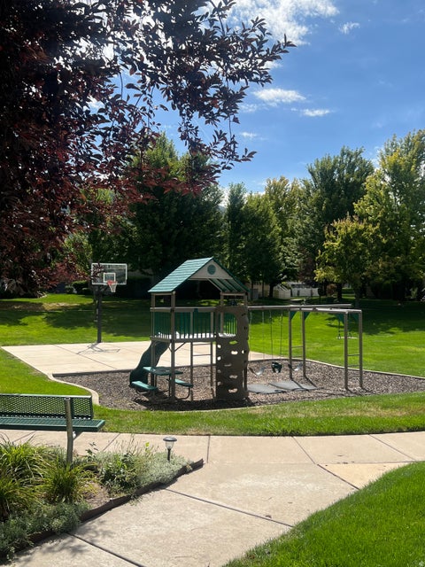 Tiny photo for 1128 W ON THE GREEN WAY N #33, Farmington, UT 84025 (MLS # 2179439)