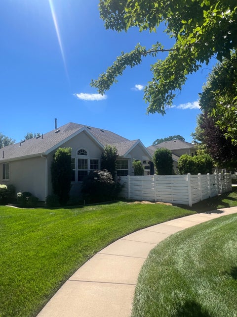 Tiny photo for 1128 W ON THE GREEN WAY N #33, Farmington, UT 84025 (MLS # 2179439)
