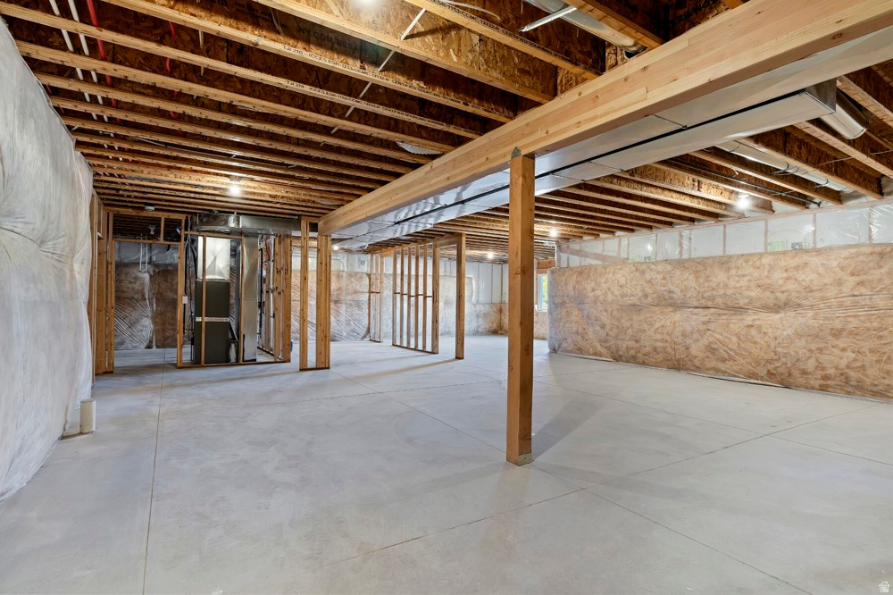 EASTRIDGE PARK - Residential