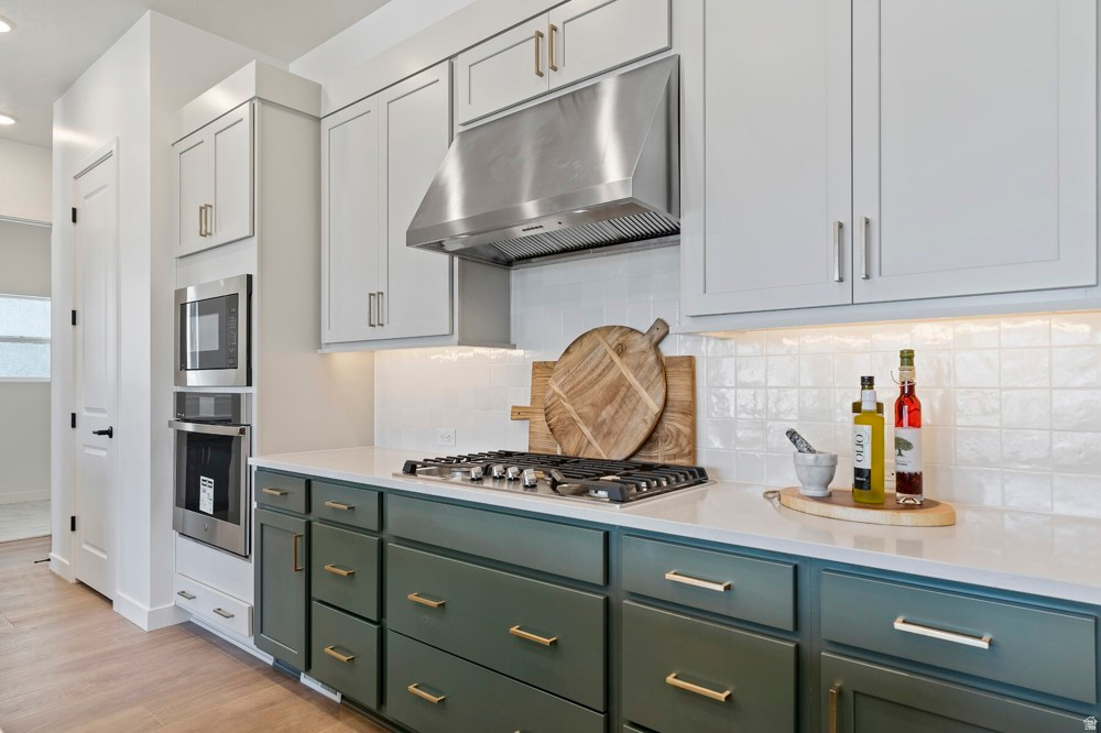 EASTRIDGE PARK - Residential