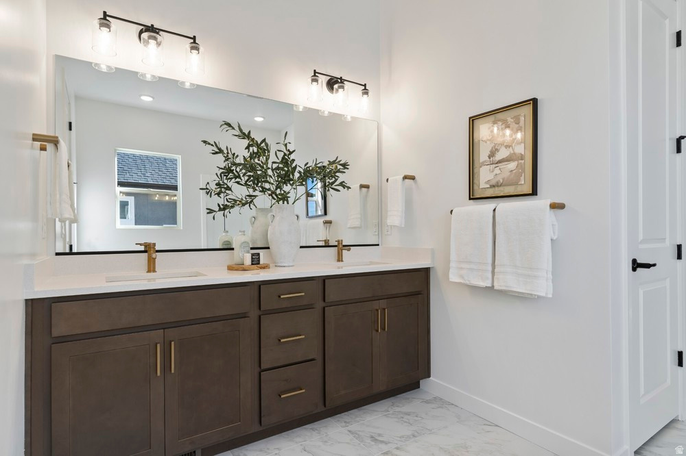 EASTRIDGE PARK - Residential