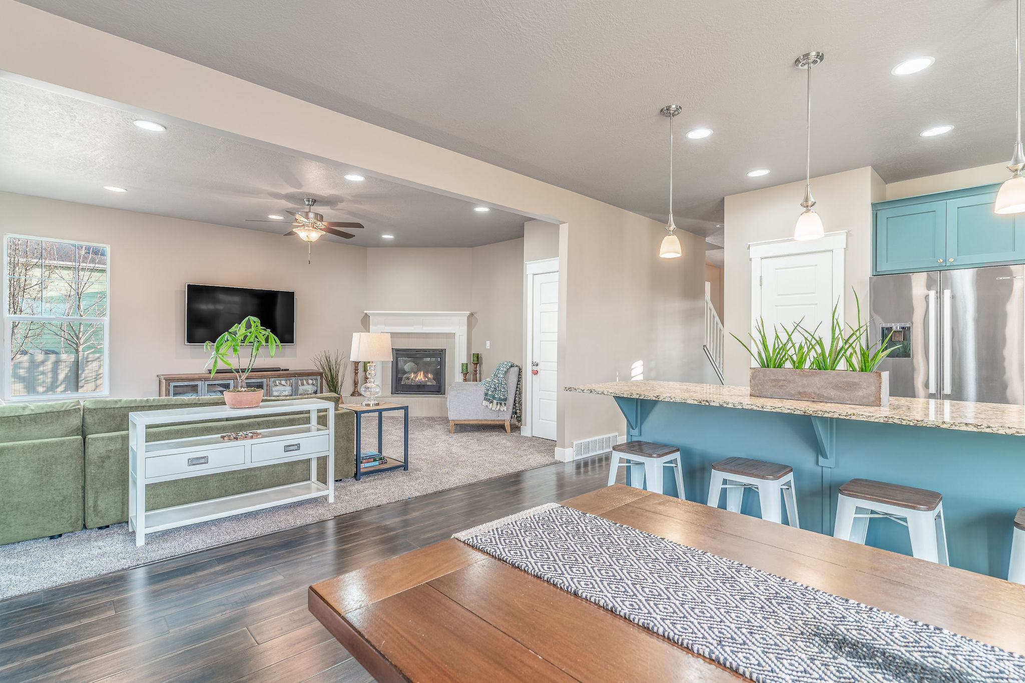 HILL FARMS - Residential