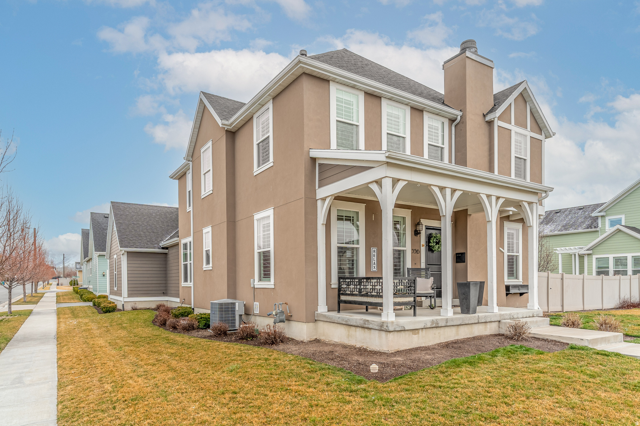 HILL FARMS - Residential