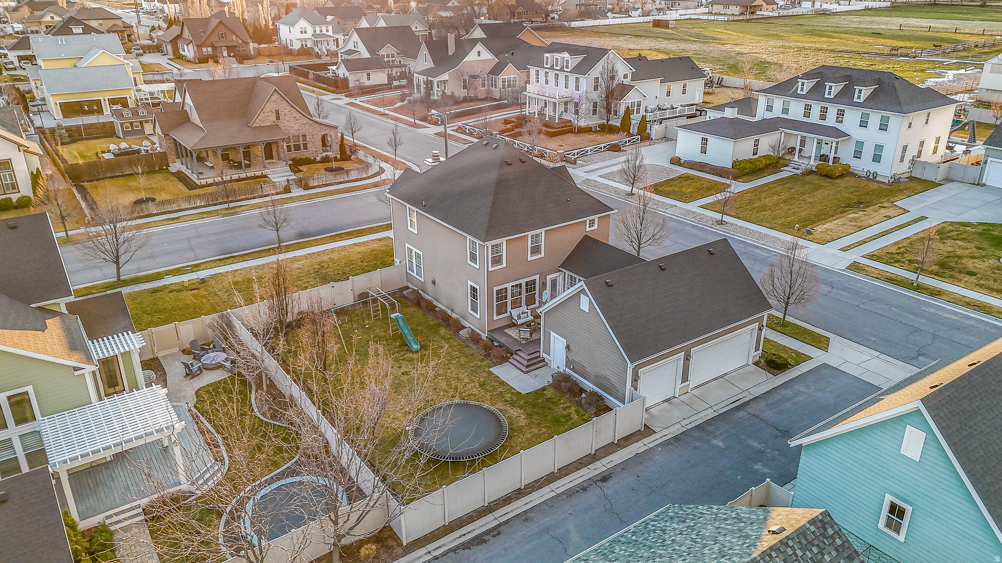 HILL FARMS - Residential