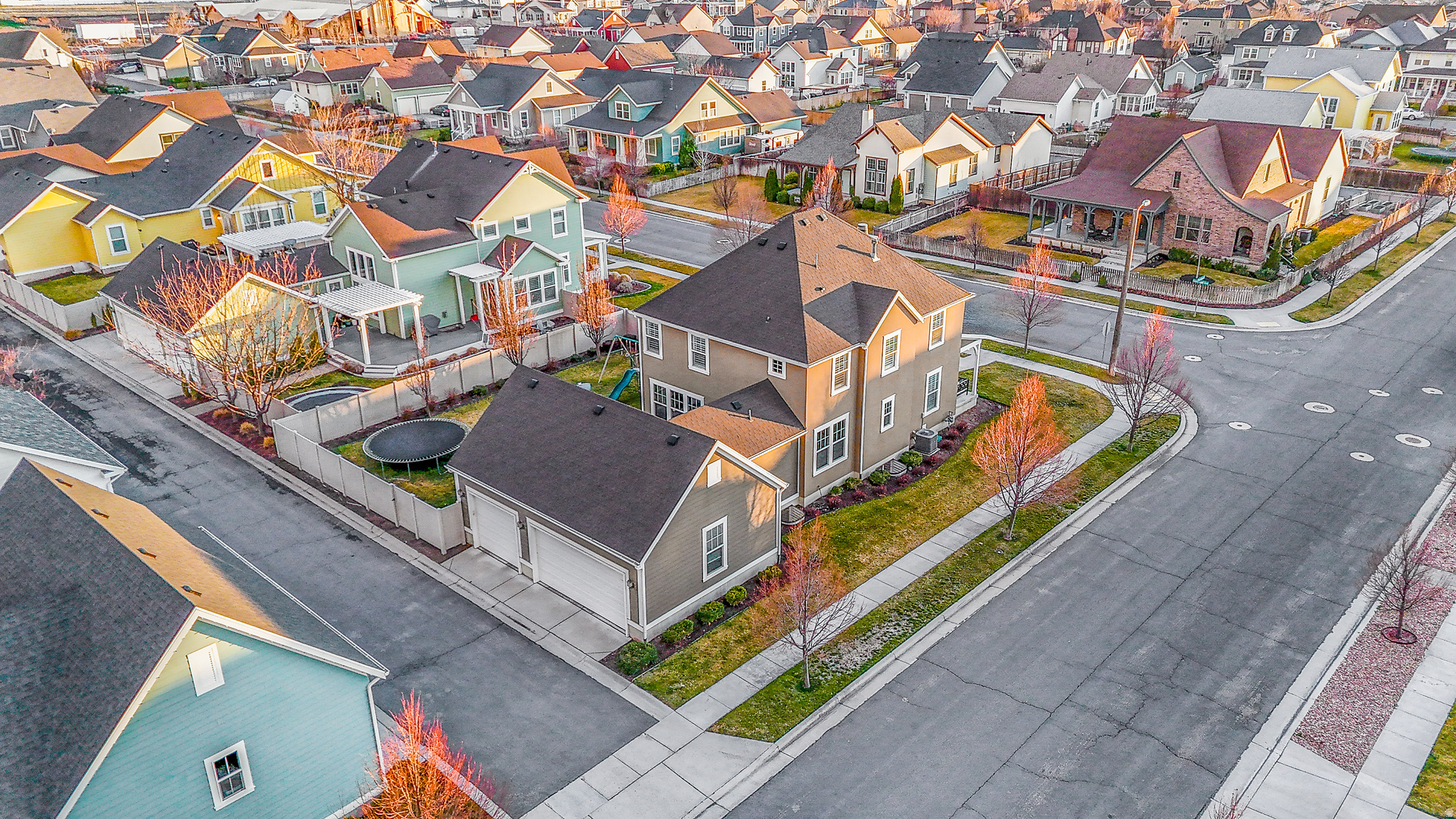 HILL FARMS - Residential