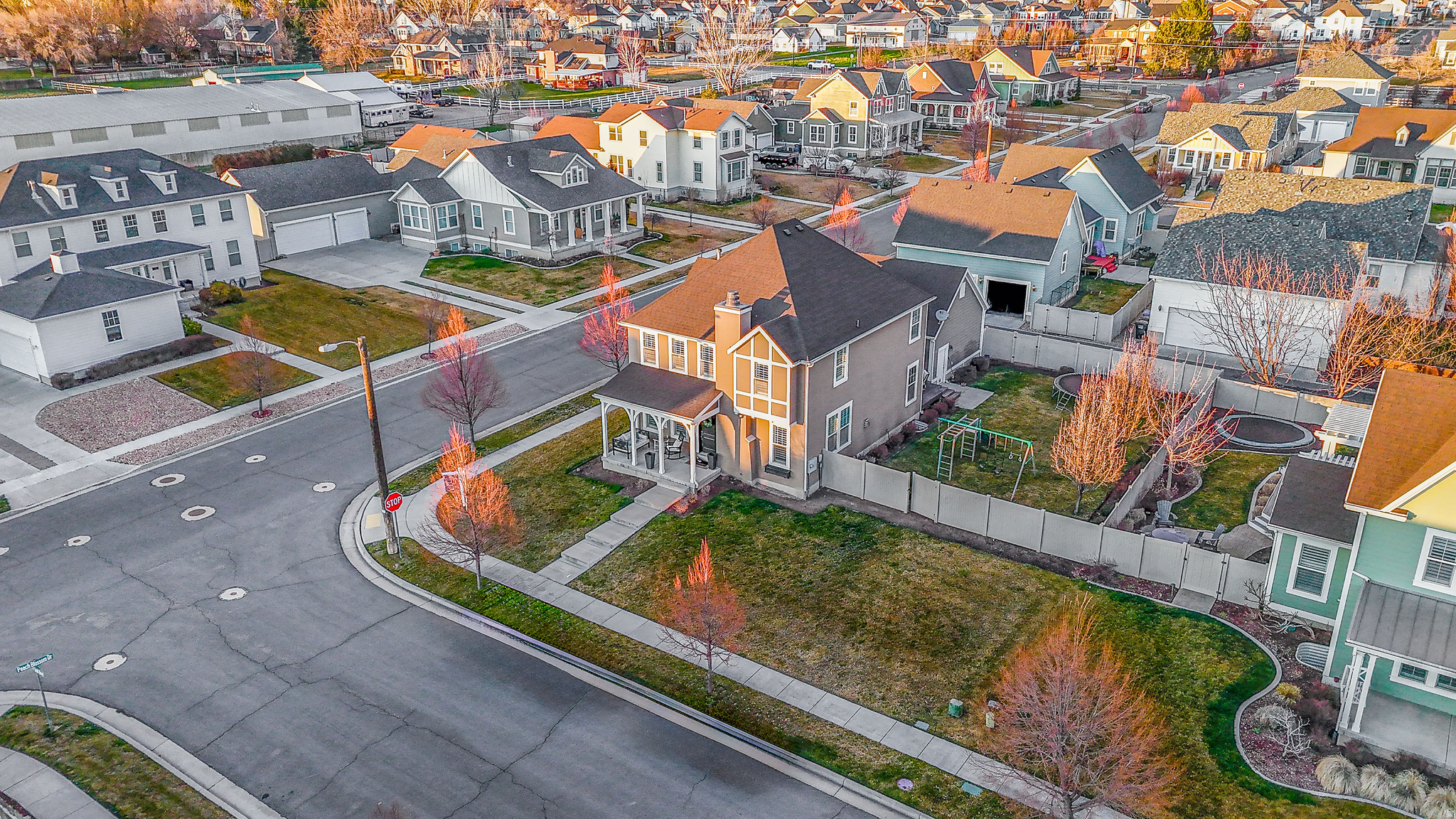 HILL FARMS - Residential