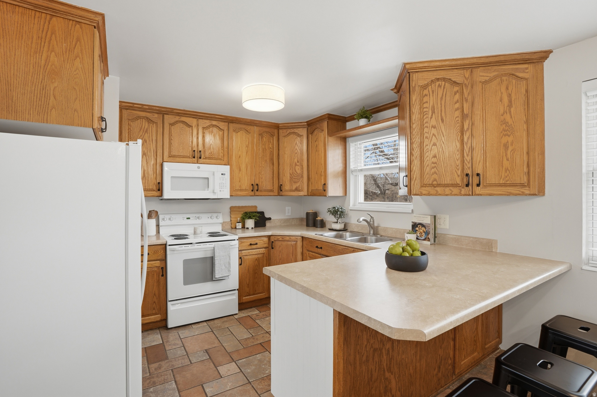 CAMELOT SUB - Residential