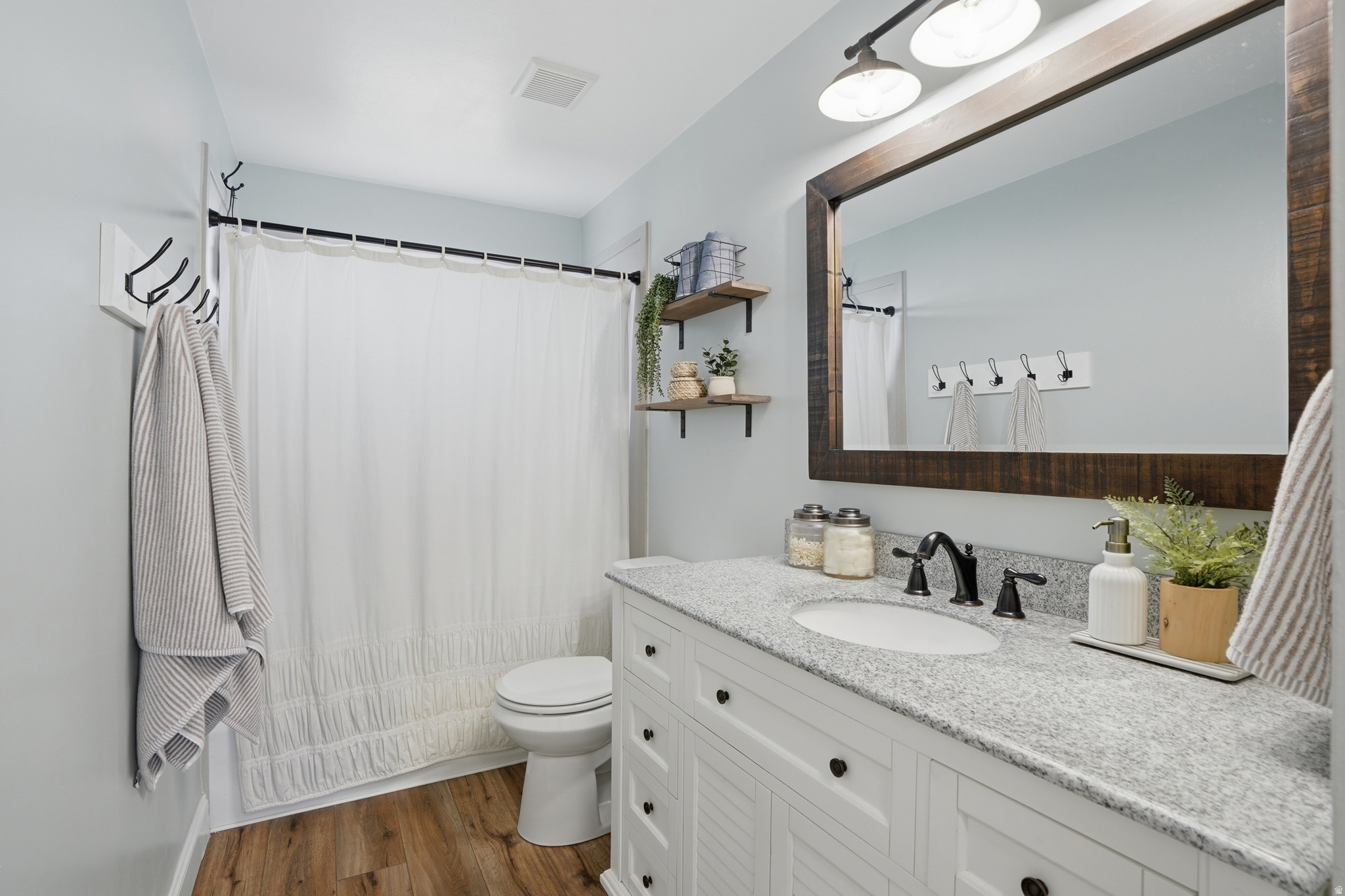 CAMELOT SUB - Residential