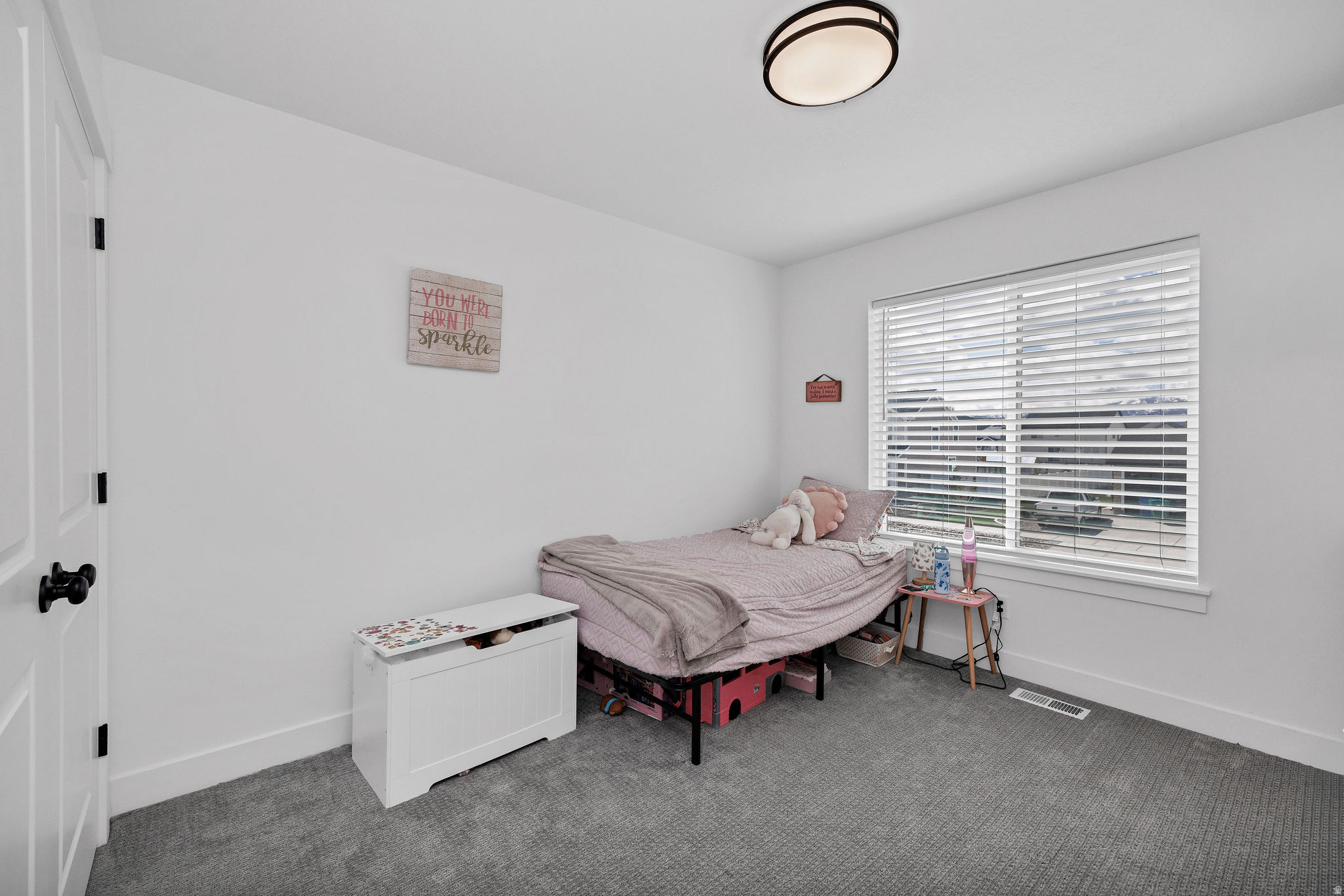 CANYON ESTATES - Residential