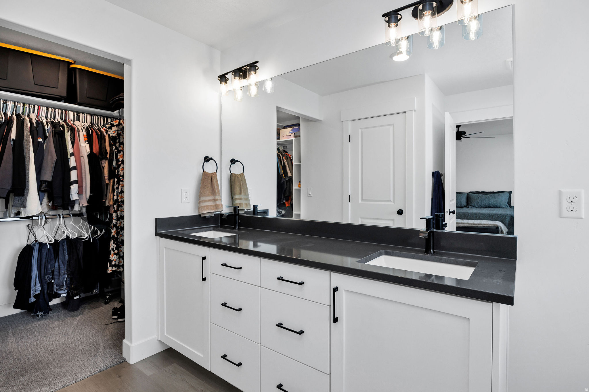 CANYON ESTATES - Residential