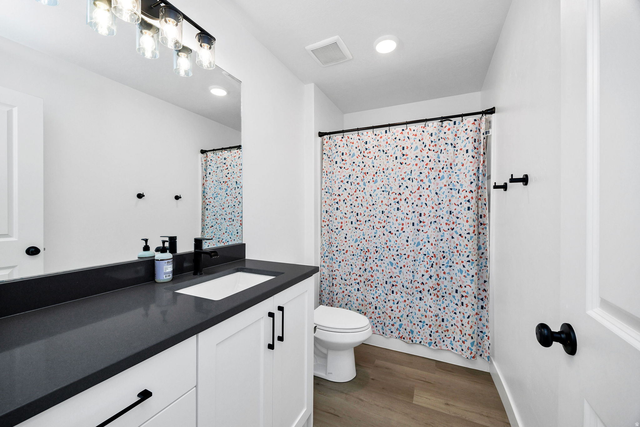 CANYON ESTATES - Residential