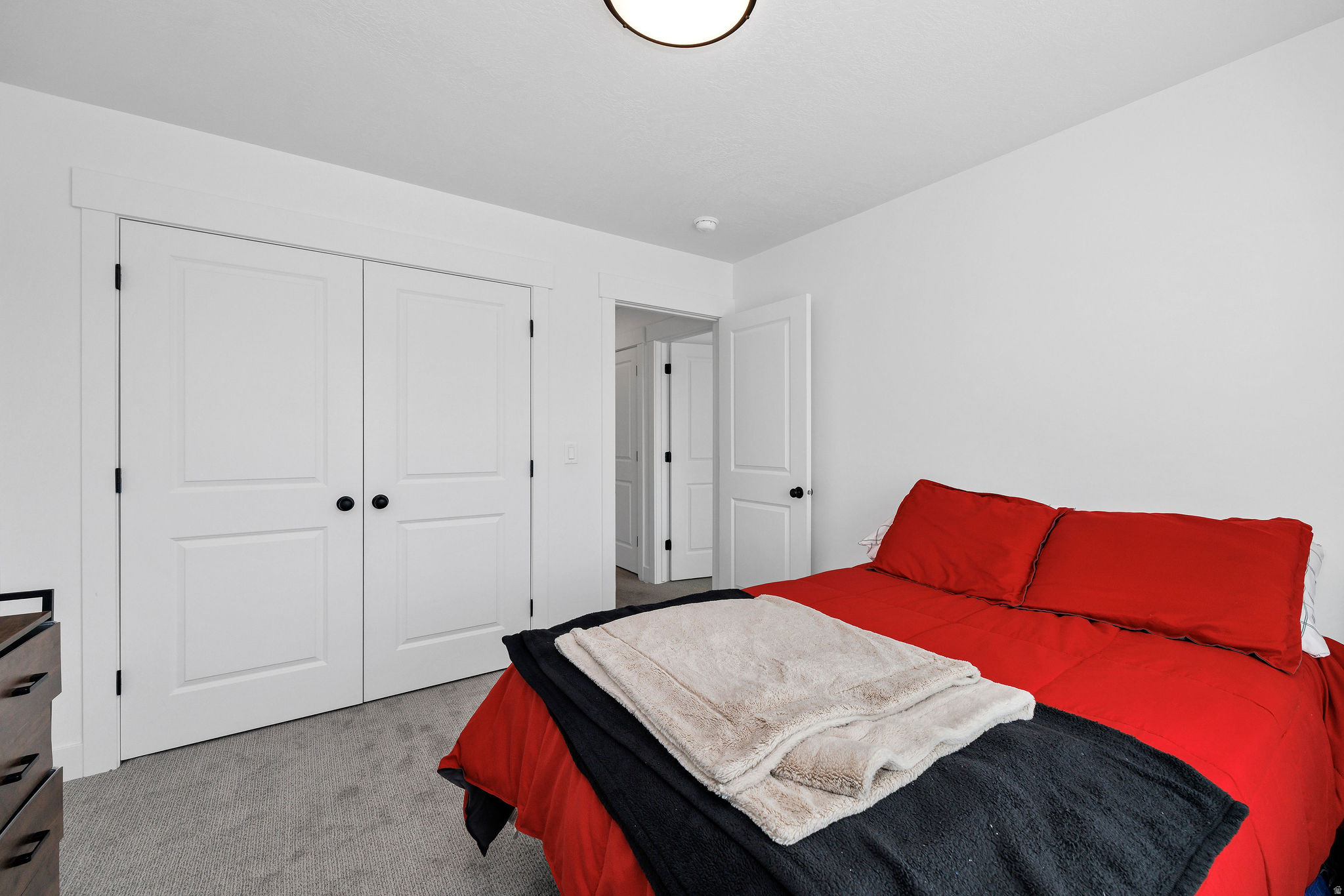 CANYON ESTATES - Residential