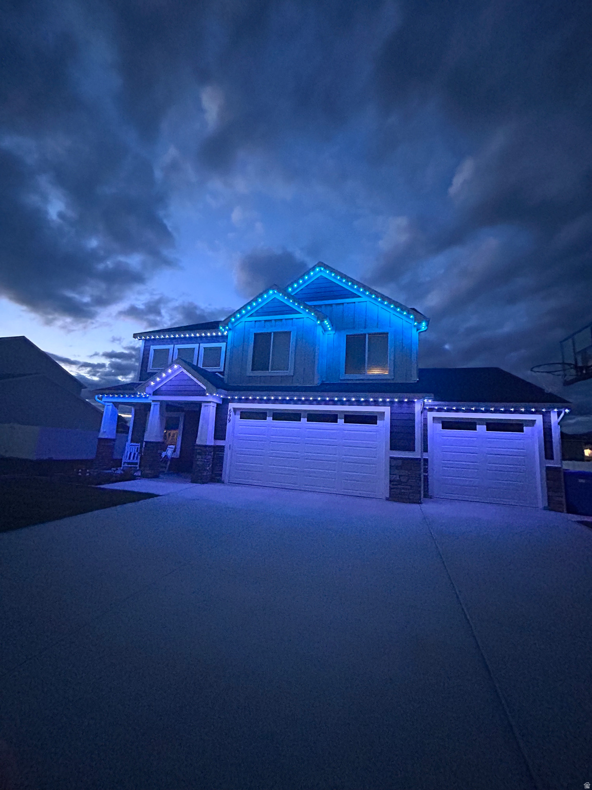 CANYON ESTATES - Residential