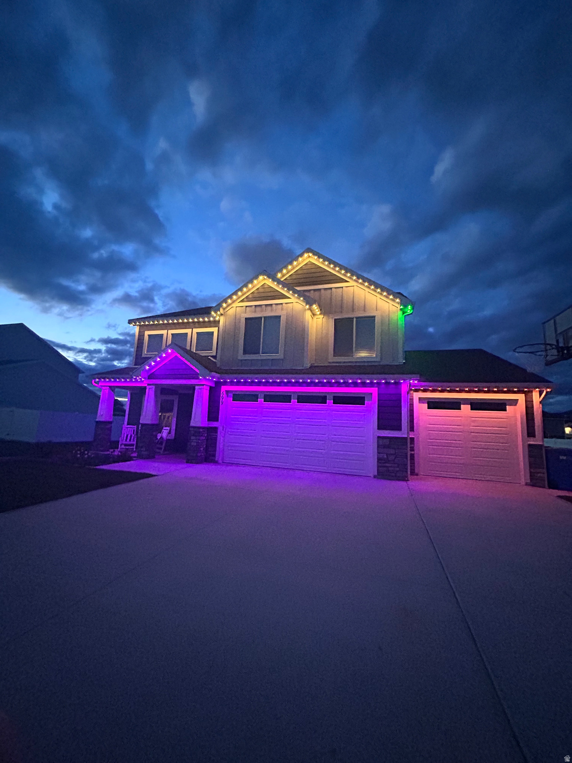 CANYON ESTATES - Residential