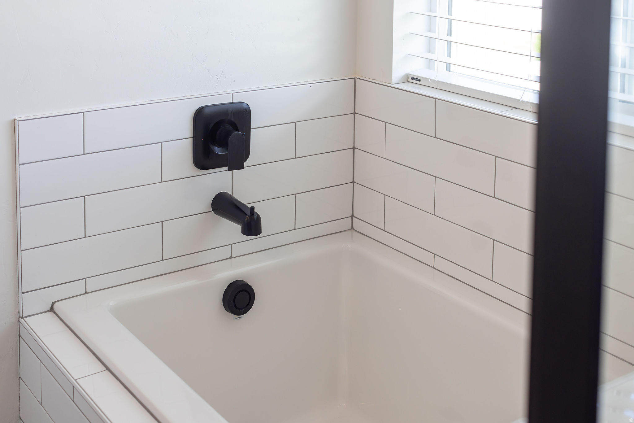 CANYON ESTATES - Residential