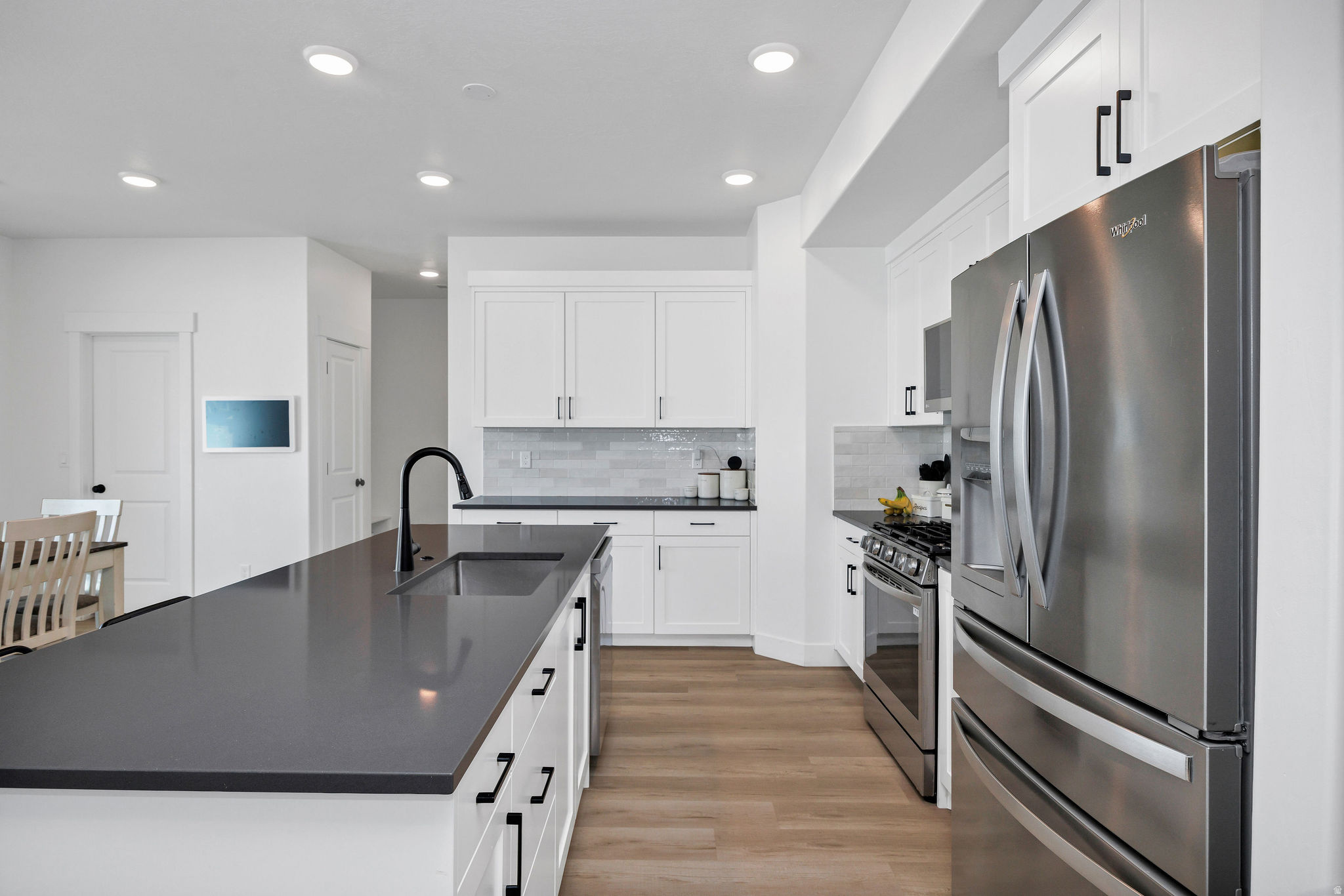 CANYON ESTATES - Residential