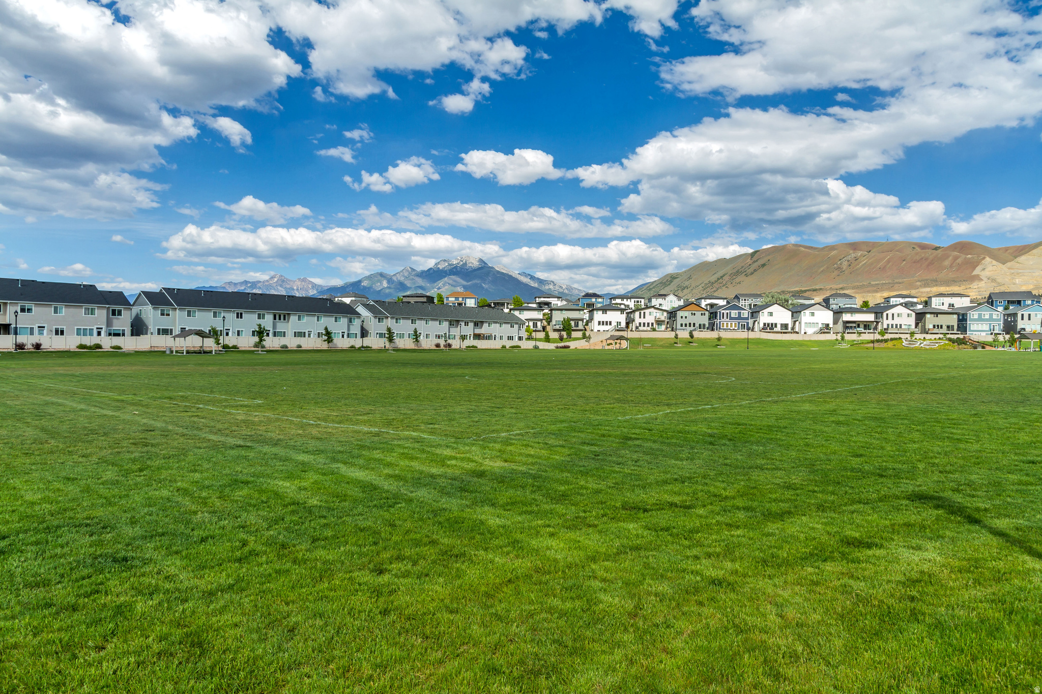DAY RANCH - Residential
