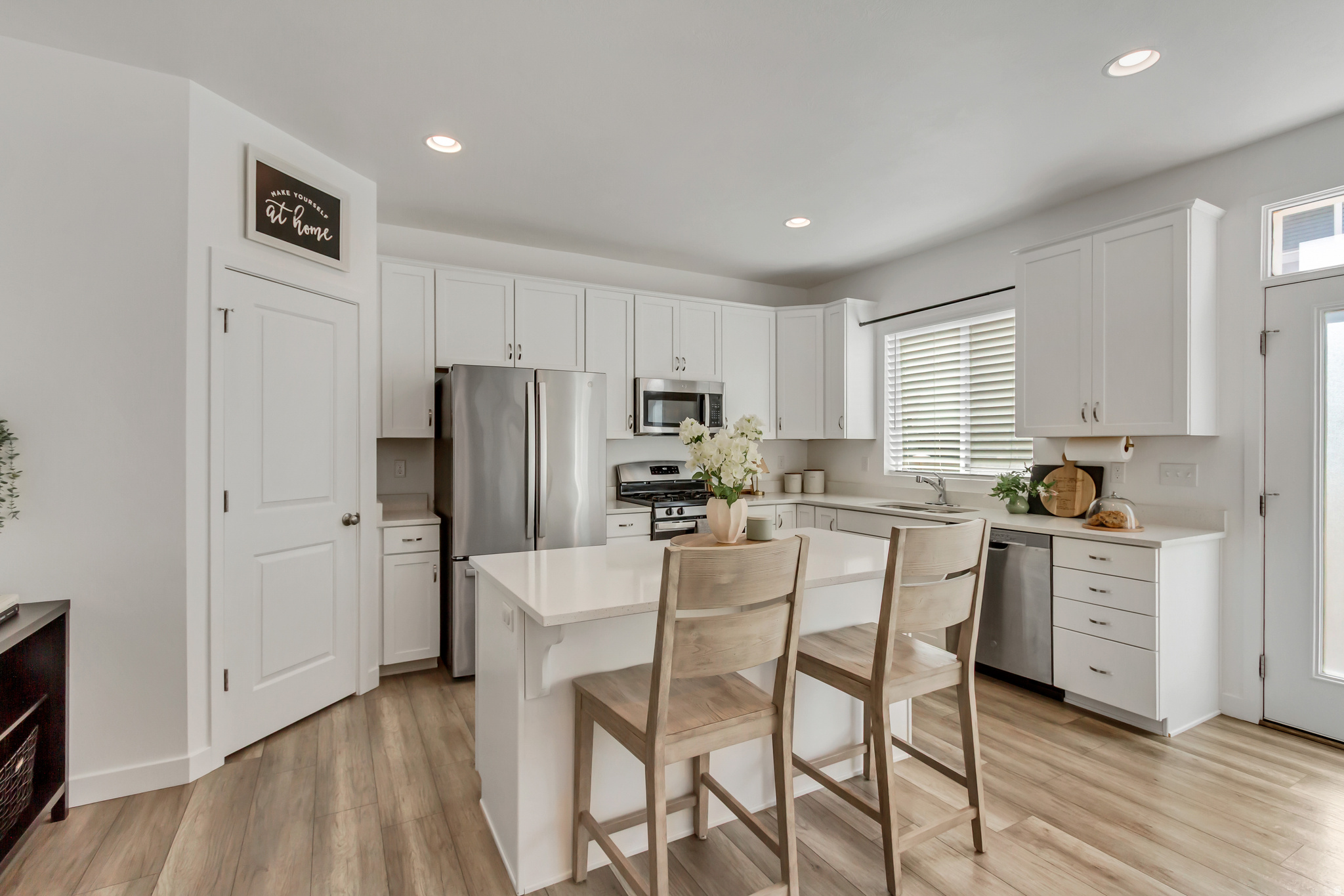 DAY RANCH - Residential