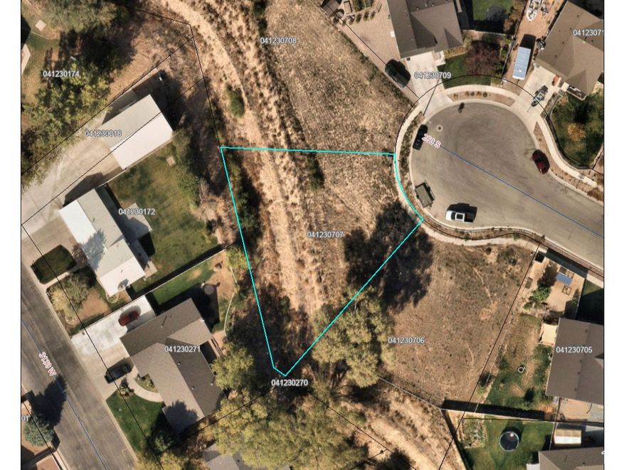 Beautiful Views of Split Mtn. Sits on a Quiet Cul-de-sac Road in the Lovely Subdivision of Mayfair Meadows. What the buyer gets: *Water & Sewer Impact Connection is Paid.  *Surveyed. *House plans. Survey with homes plotted on the lots. *Water company approval letter based on where the homes sit on the lots.
