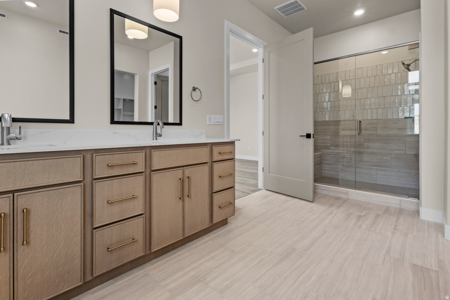 VIRIDIAN - Residential