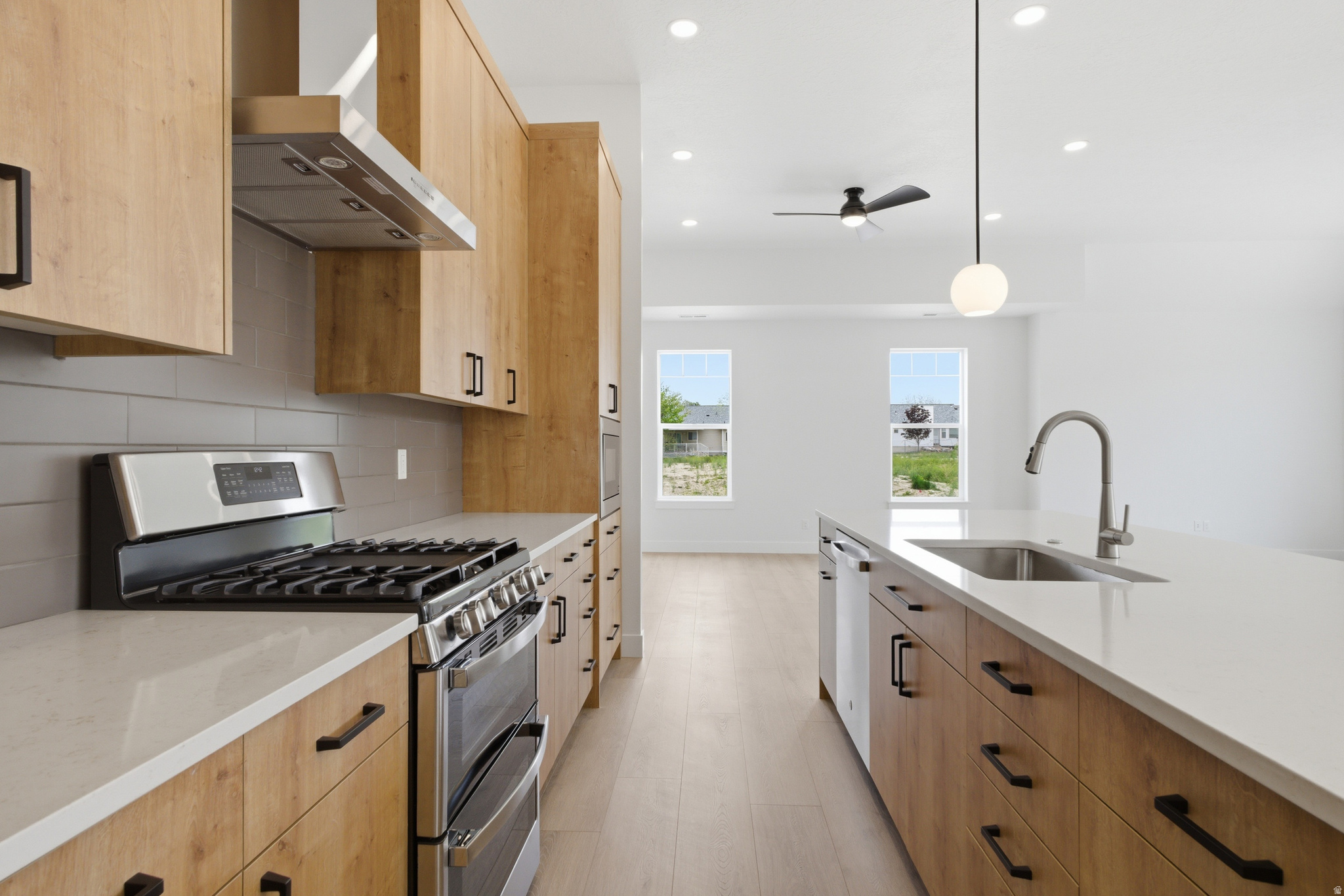 THE COTTAGES AT PEARCE FARM - Residential