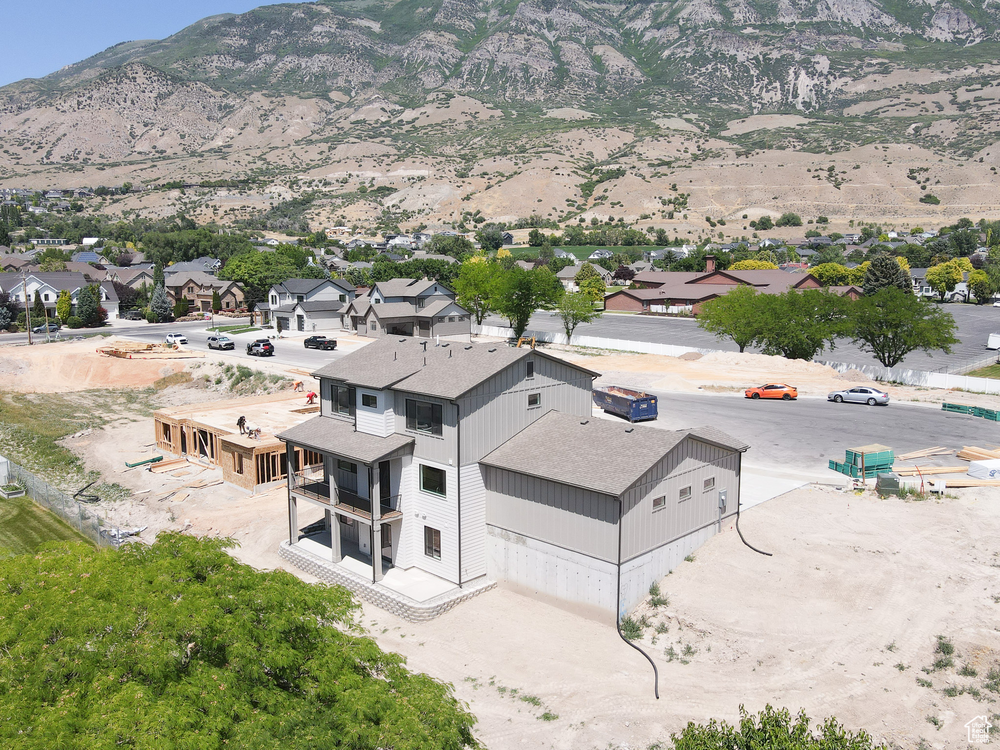 Pleasant Grove, Utah 84062, United States, 5 Bedrooms Bedrooms, ,4 BathroomsBathrooms,Residential,Active,128998