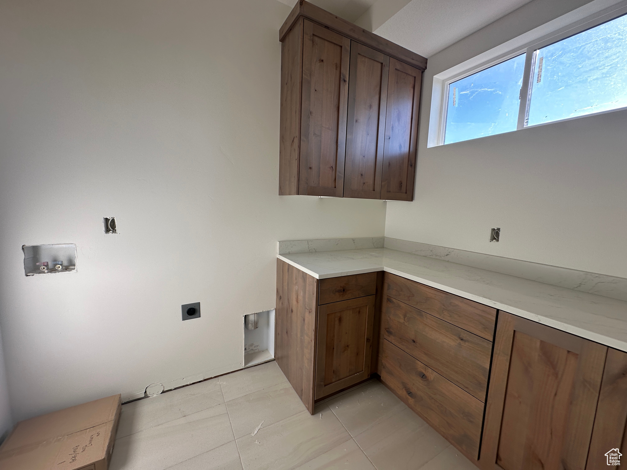 Pleasant Grove, Utah 84062, United States, 5 Bedrooms Bedrooms, ,4 BathroomsBathrooms,Residential,Active,128998