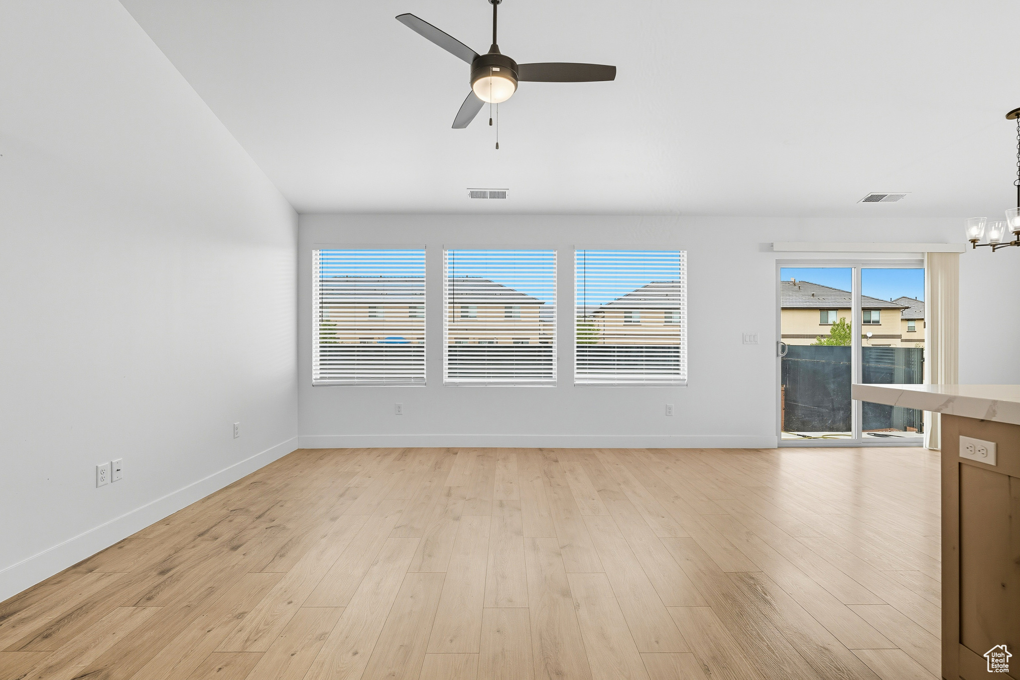 JOSHUAS AT SOUTHGATE 1 - Residential