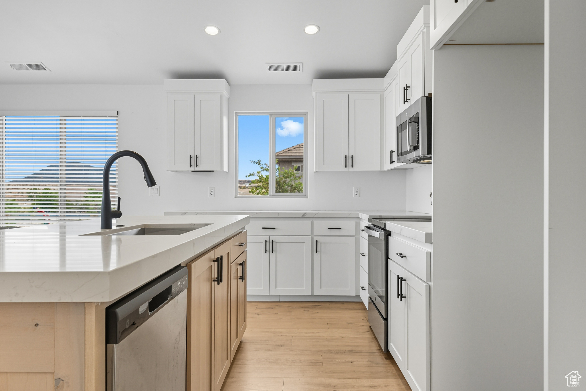 JOSHUAS AT SOUTHGATE 1 - Residential