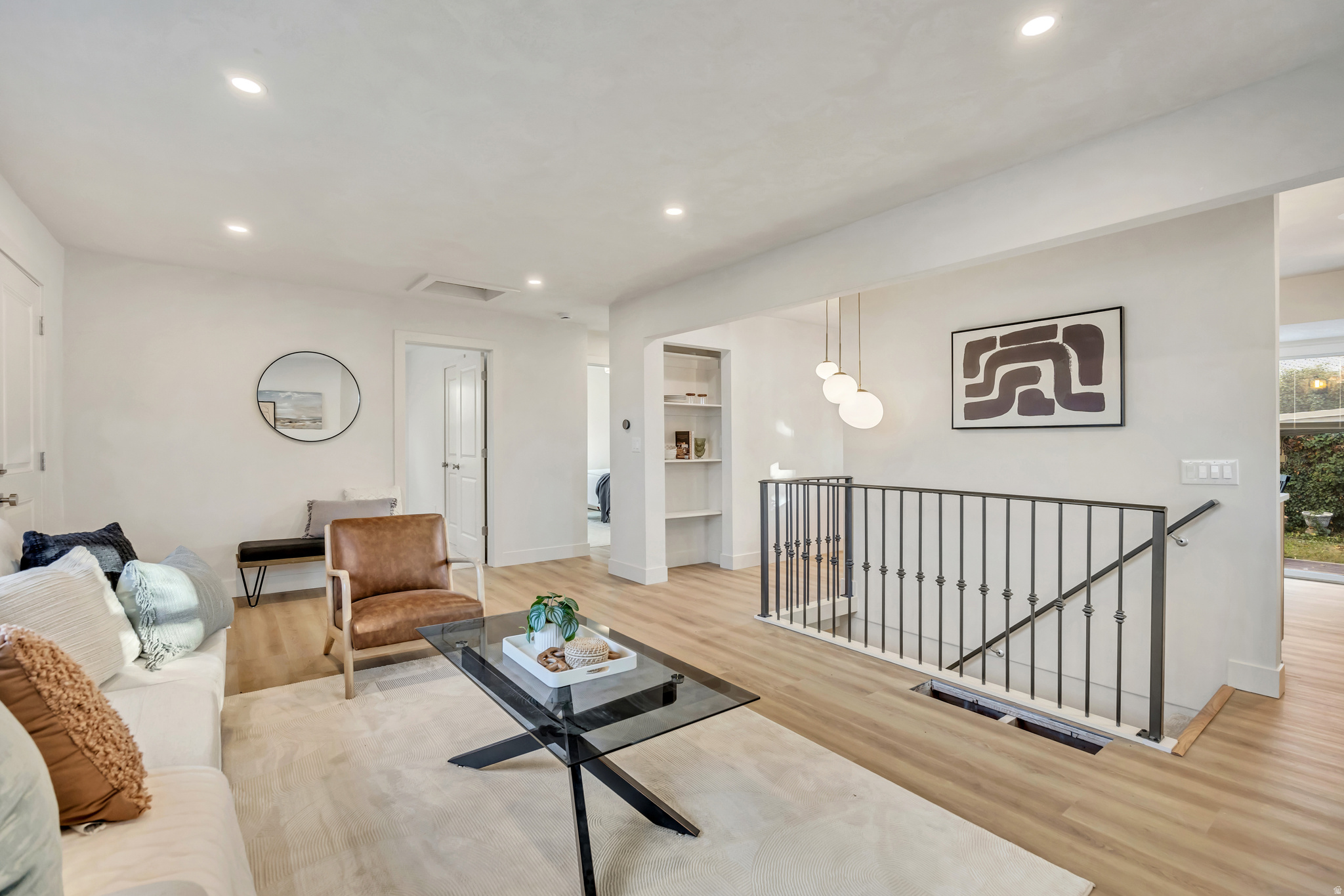 COUNTRY CLUB HEIGHTS - Residential