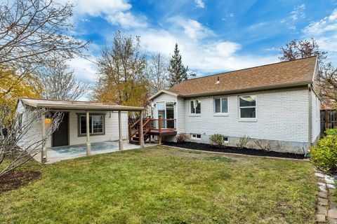 Tiny photo for 2590 E 2100 S, Salt Lake City, UT 84109 (MLS # 2123961)