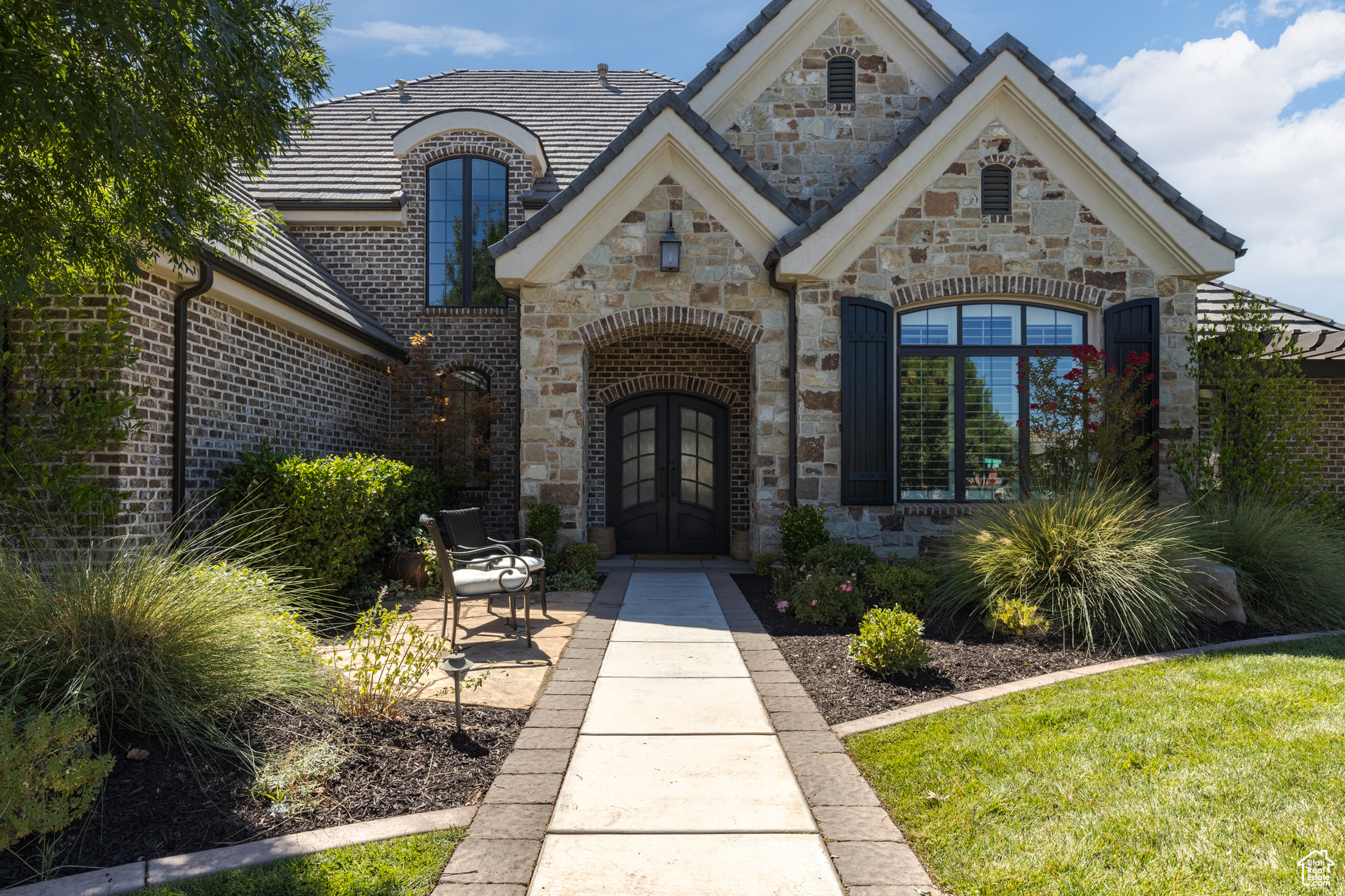 2886 S Carriage Cir, Washington, Utah image 3