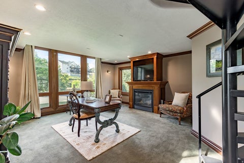 Tiny photo for 4 LONE HOLLOW CV, Sandy, UT 84092 (MLS # 2186732)