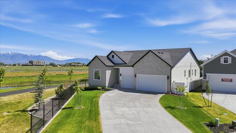 Tiny photo for 293 E POLARIS DR #101, Saratoga Springs, UT 84045 (MLS # 2158273)