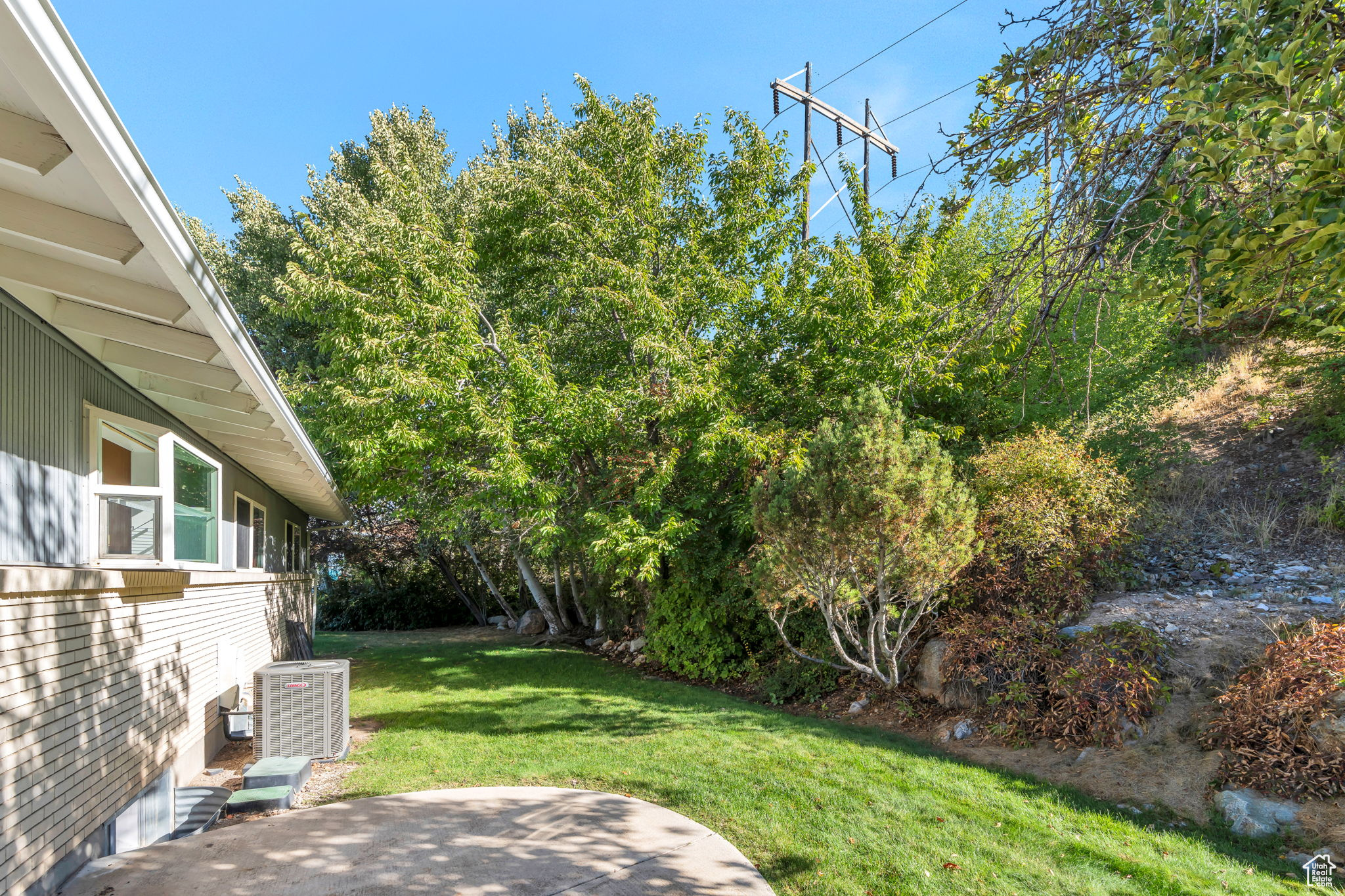 OAK HILLS - Residential