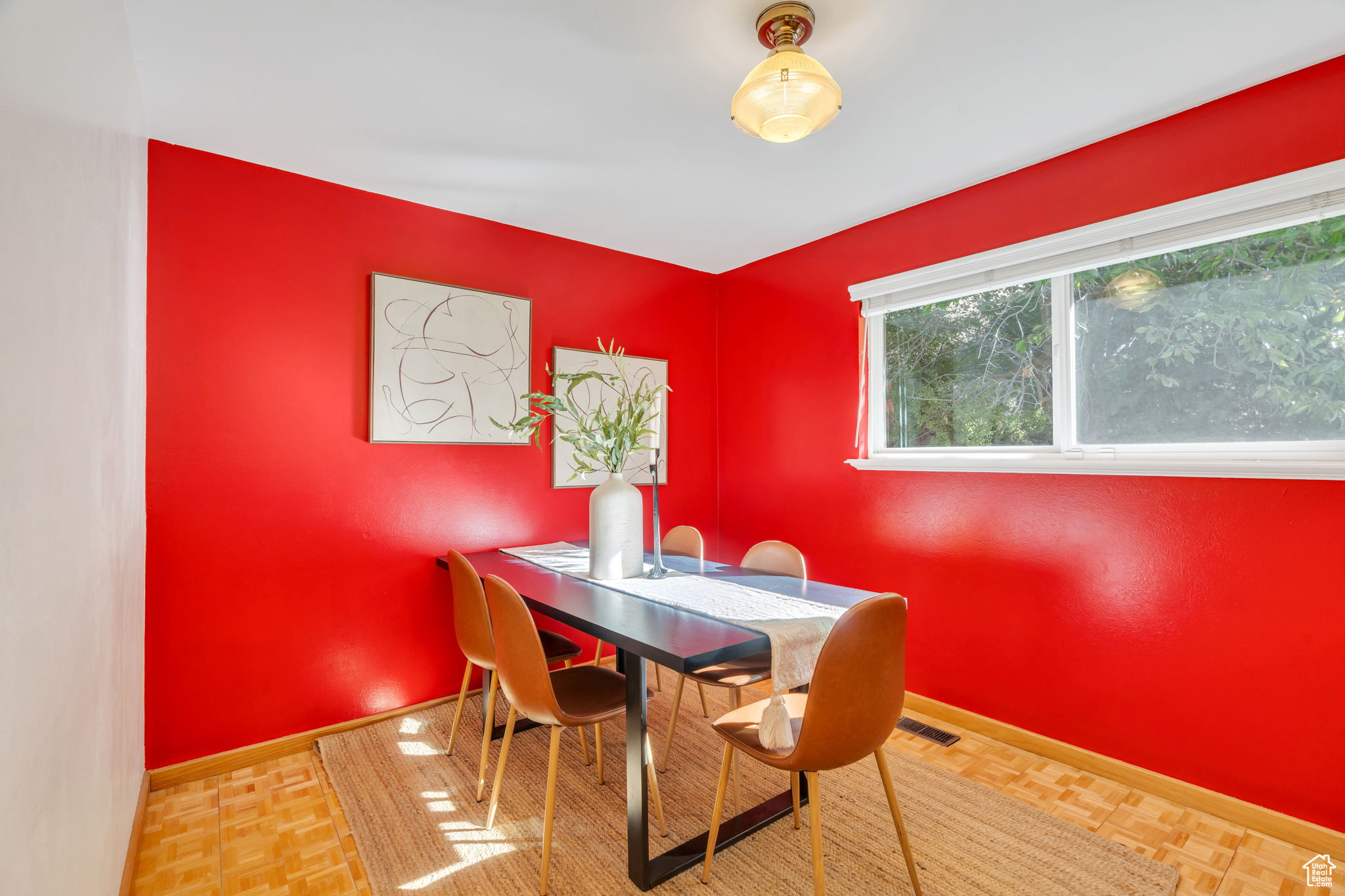OAK HILLS - Residential