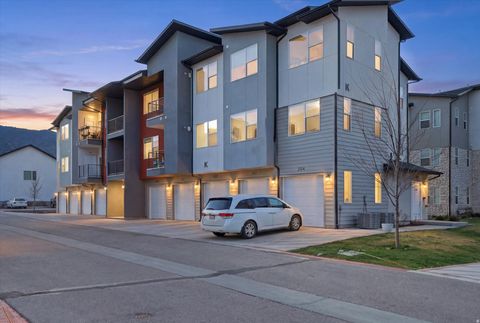 Photo of 462 W 40 S #K302, Providence, UT 84332 (MLS # 2147732)