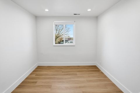 Tiny photo for 580 N 200 W, Salt Lake City, UT 84103 (MLS # 2131284)
