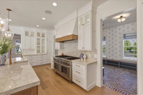 Tiny photo for 378 N CLEGG CANYON DR E, Mapleton, UT 84664 (MLS # 2155348)