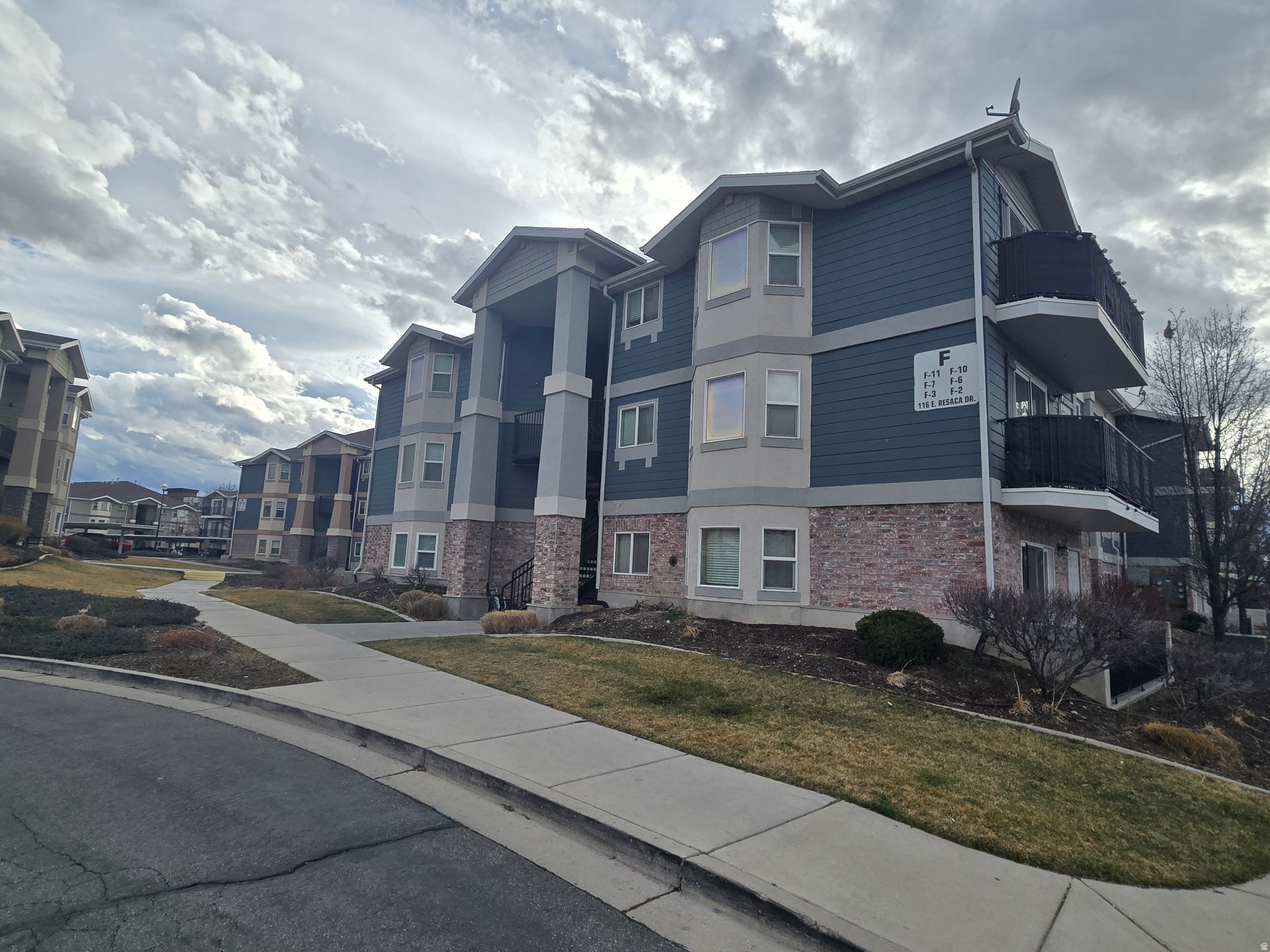 EAST TOWN VILLAGE PH 2 - Residential