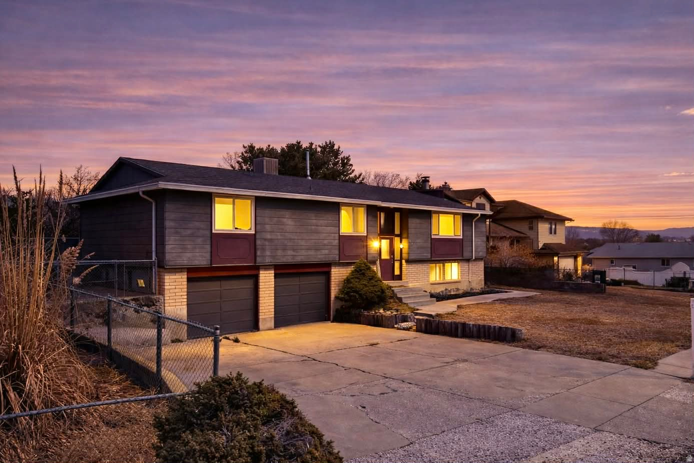 THE COVES SUBDIVISION - Residential