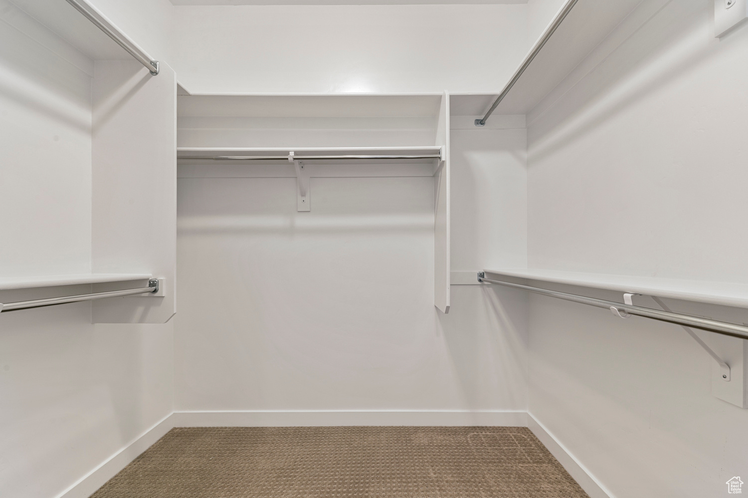 OVERLAND GARDENS D221R - Residential