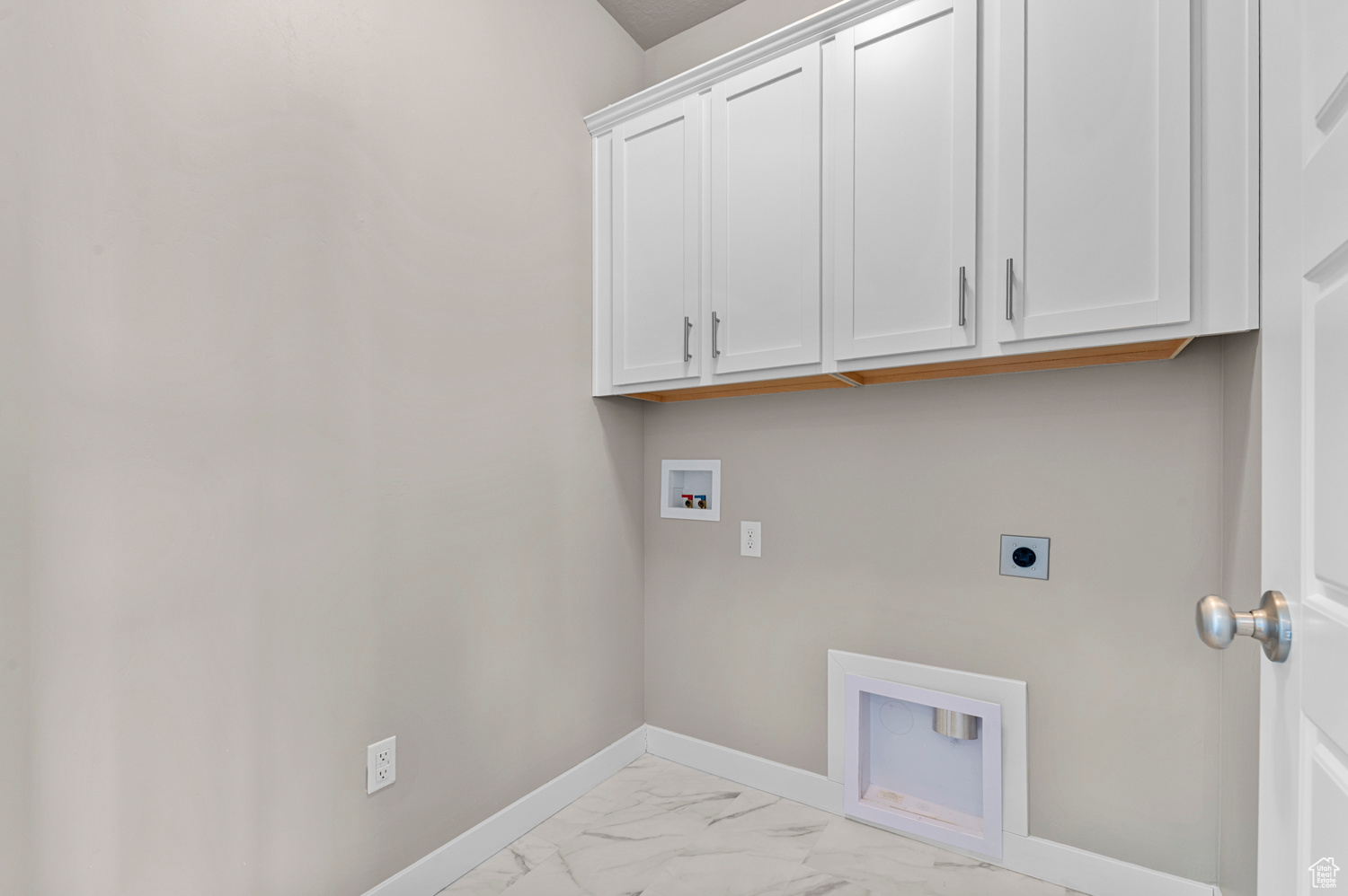 OVERLAND GARDENS D221R - Residential